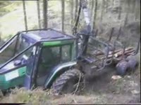 Valmet трактор с прицепом farmi drive