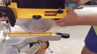 DeWalt D27111 вес - 27 кг, с протяжкой