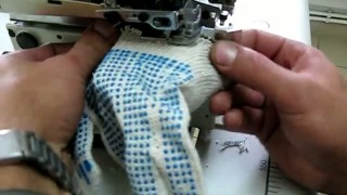 Оверлок для обработки входа в перчатку (перчаточный оверлок)