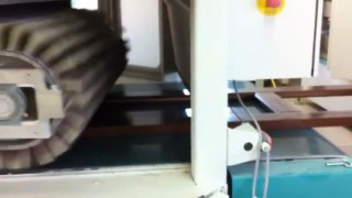 Шлифование на Roba Tech грунтованной двери из массива