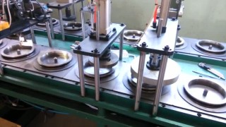 Формовочная машина для производства шлифовальных кругов (дисков)