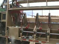 Portable sawmill continuously sawing
