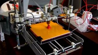 RepRap принтер.