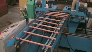 LINEA AUTOMATICA ESTREMITA BASTONI