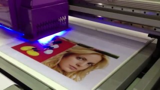 Ультрафиолетовый принтер для печати на стекле и других материалах «UVB-EP2818»