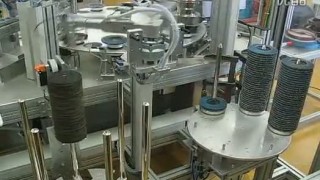 Автоматическое оборудование для производства эластичных лепестковых шлифовальных кругов